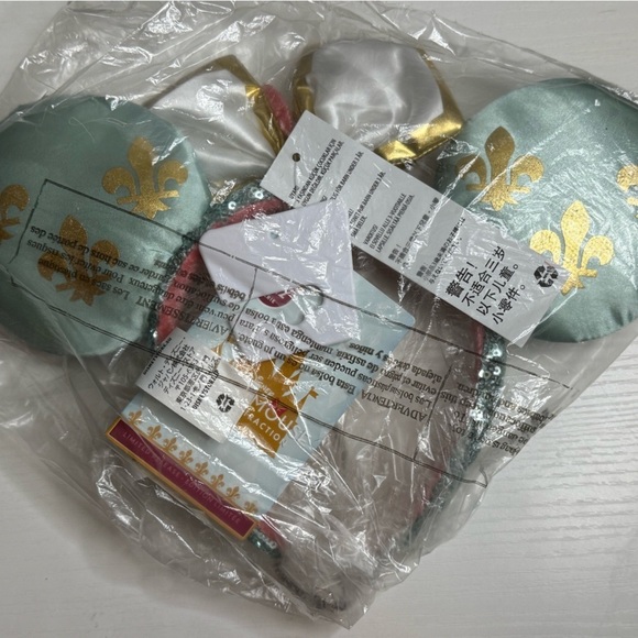 Minnie Mouse: The Main Attraction Ear Headband – King Arthur Carrousel - Picture 5 of 5